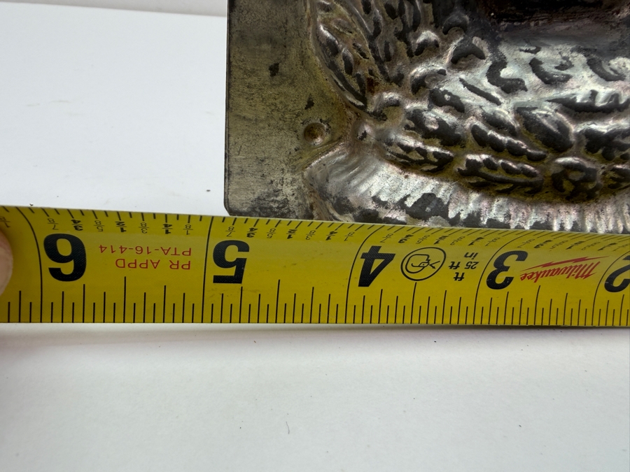 Vintage Eppelsheimer & Company No. 4740 Metal Hen On A Nest Chocolate Candy Mold Made In USA 5'W X 4'D X 4'H [Photo 5]