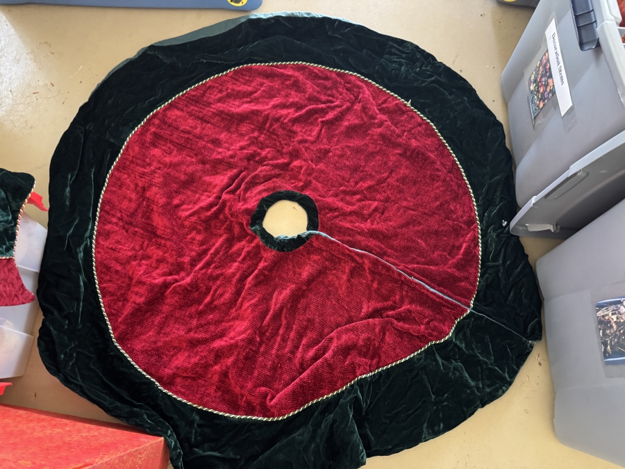 Just Added - Huge Lot Of Christmas Ornaments - See Photos For Individual Bins (RSF) [Photo 27]