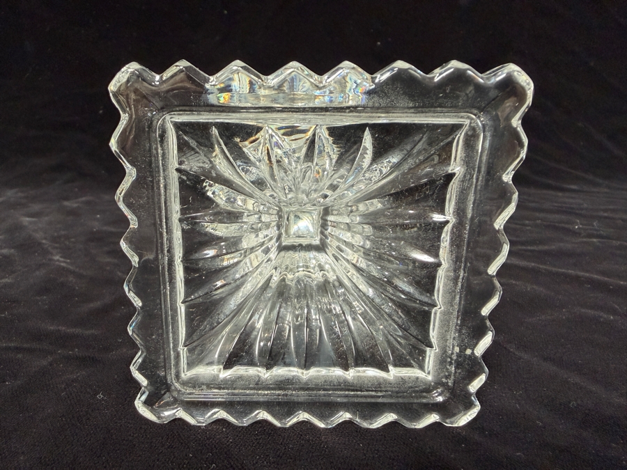 Vintage Crystal Egg Paperweight On A Pedestal Base 7.5'H (CBAD) [Photo 3]
