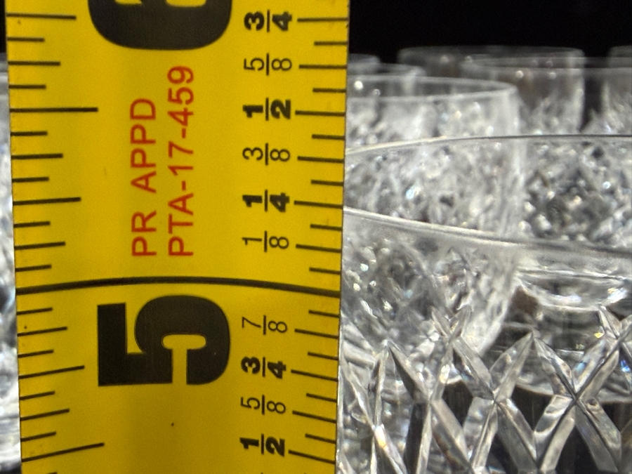 (15) Waterford Crystal Boyne Cut Foot Water Goblets With Authentic Star Cut Base 5.25'H [Photo 13]