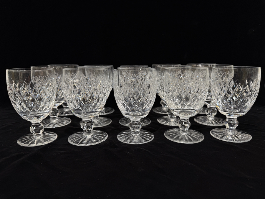(15) Waterford Crystal Boyne Cut Foot Water Goblets With Authentic Star Cut Base 5.25'H [Photo 2]