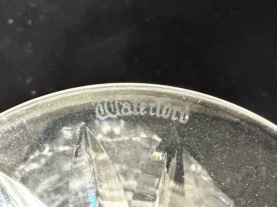 (15) Waterford Crystal Boyne Cut Foot Water Goblets With Authentic Star Cut Base 5.25'H [Photo 12]