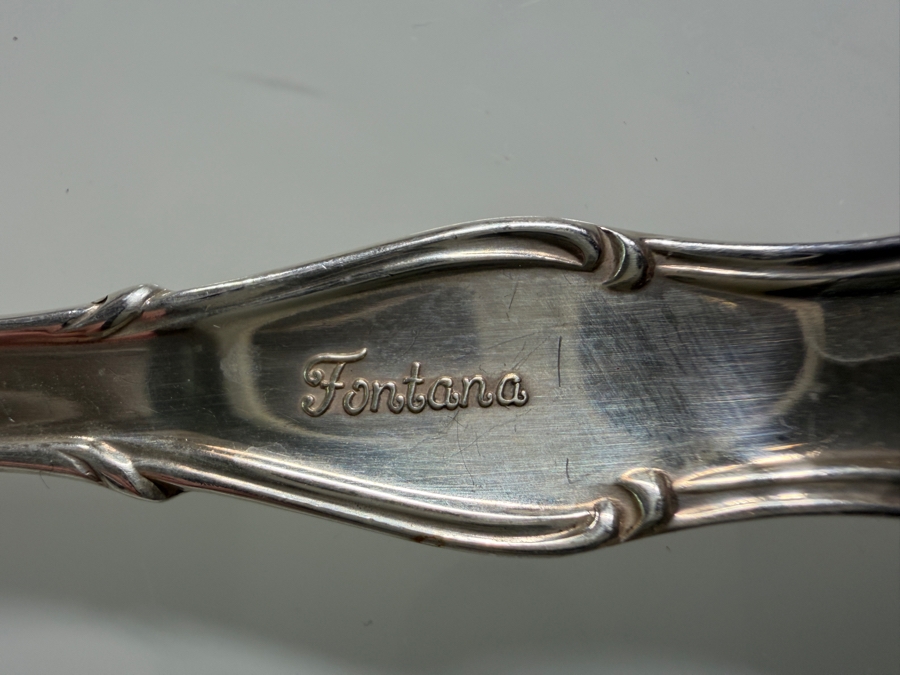 Like New Towle Sterling Silver Flatware Service For 12 With Serving Pieces - Sterling Silver Handled Knives Weigh 947.3g / Sterling Silver Flatware Weighs 2,023.3g [$4,417 Silver Melt Value Not Including Knives] [Photo 21]