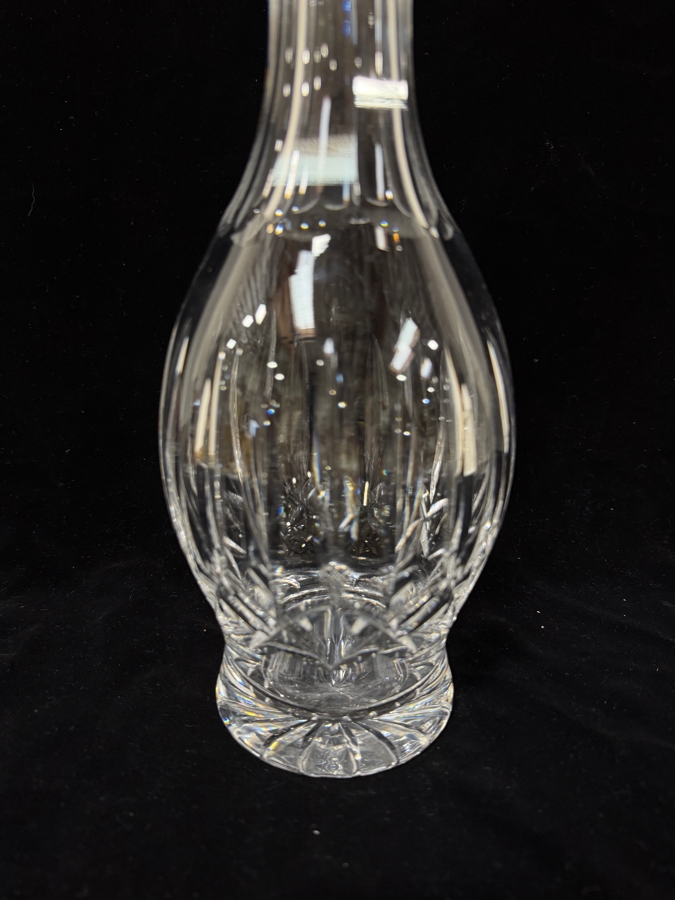 Waterford Crystal Kildare Pattern Spirit Decanter With Multi-Faceted Stopper And Hand-Cut Lead Crystal Body [Photo 4]