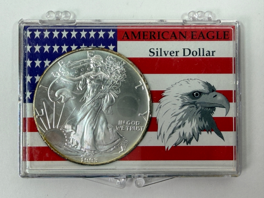 Uncirculated 1993 American Silver Eagle Coin [Photo 5]