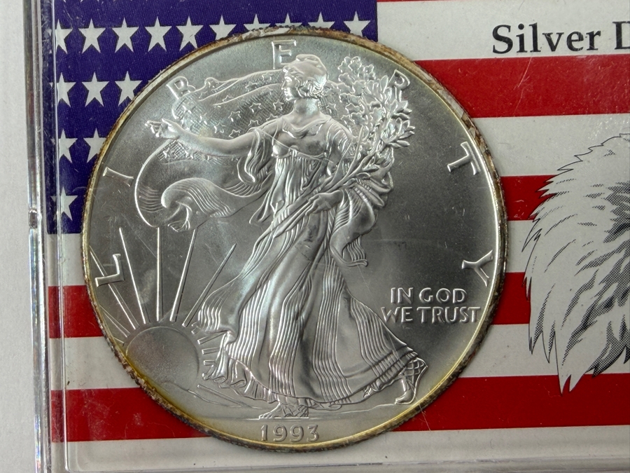 Uncirculated 1993 American Silver Eagle Coin [Photo 4]