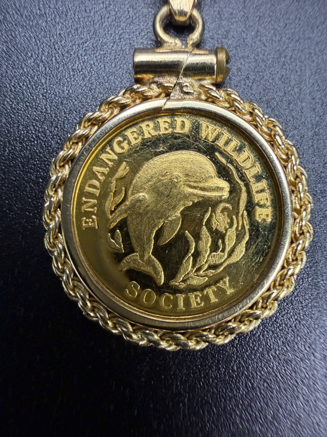 1994 Endangered Wildlife Society 24k Gold 1g Coin Pendant Housed In A 14k Gold Bezel 2.0g [$244 Gold Melt Value] [Photo 2]