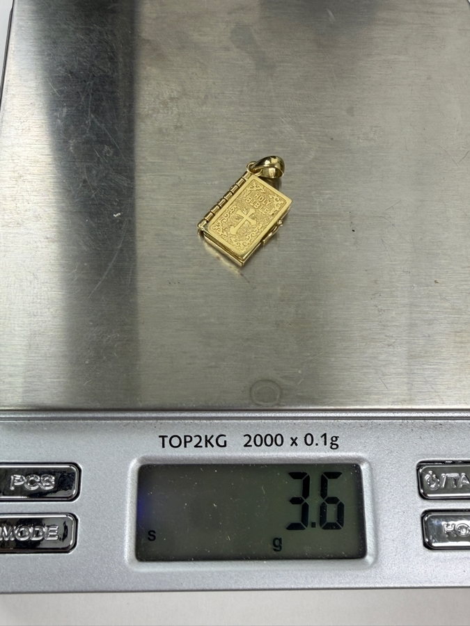 14k Gold Holy Bible Charm Pendant With Inscribed Lord's Prayer Inside 3.6g [$323 Gold Melt Value] [Photo 5]