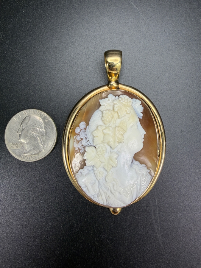 Signed Linda Joslin Large Vintage Carved Shell Cameo Portrait Pendant Framed In A 14k Gold Bezel 31.2g (Heavy Gold Piece - Subtract a Bit For The Shell Weight) [Photo 2]