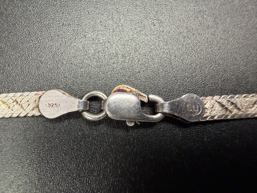 Sterling Silver Italian Herringbone 16' Necklace 7.3g [Photo 4]