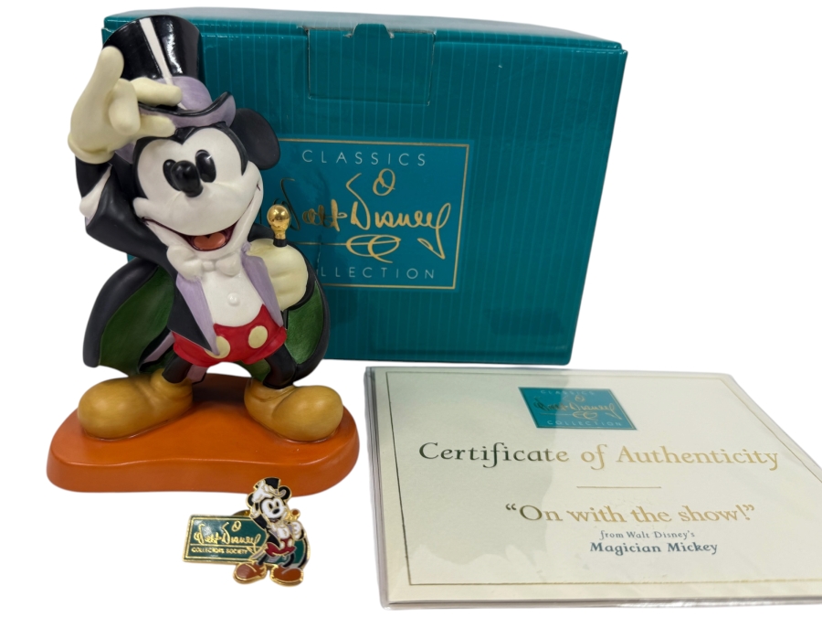 Walt Disney Classics Collection 'On With The Show!' From Walt Disney's Magician Mickey Figurine With Trading Pin And Original Box 5'H