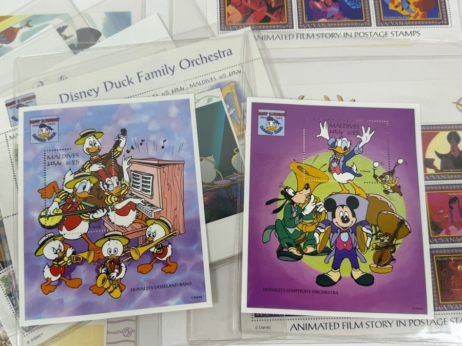Collection Of Mint Disney Stamps - See Photos [Photo 9]