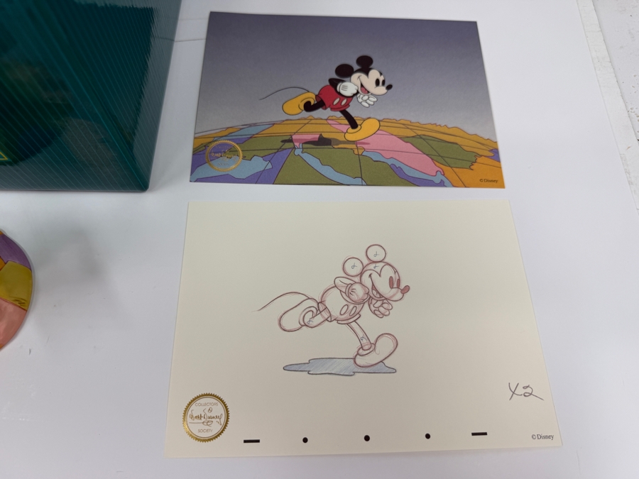 Walt Disney Classics Collection 'Millennium Mickey: On Top Of The World' From Walt Disney's Thru The Mirror Figurine With Trading Pin, Medallion And Original Box 5'H [Photo 9]