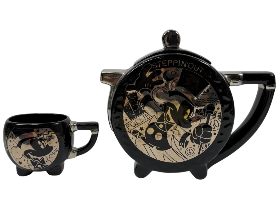 Vintage Disney Enesco Mickey Mouse Steppin' Out Teapot and Cup Set 7.5'H