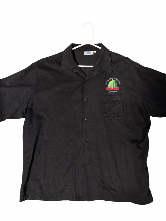 Just Added - Vintage Disneyland Haunted Mansion 35th Anniversary Button-Down Shirt Featuring Hitchhiking Ghosts Phineas Ezra And Gus Black Short Sleeve Camp Shirt Size XL [Photo 2]