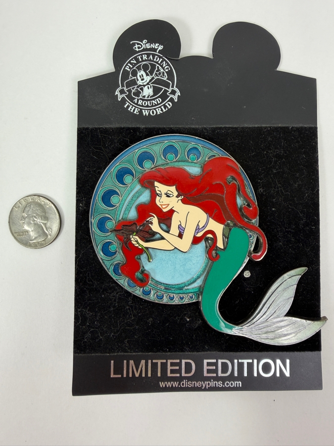 Just Added - Disney Featured Artist Collection 2006 Ariel Grotto Reflections Limited Edition Jumbo Trading Pin [Photo 2]
