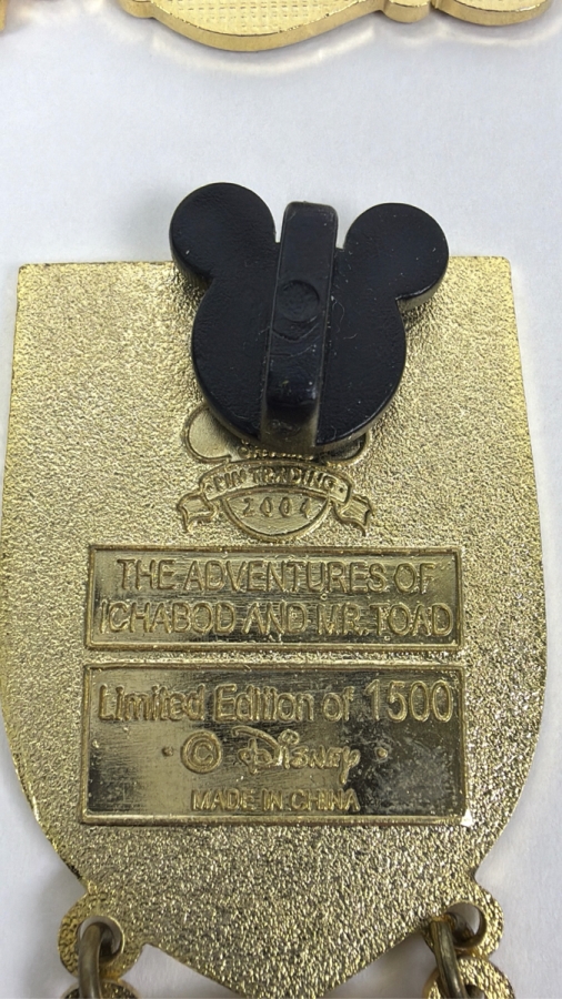 Just Added - Disneyland Resort Limited Edition 1500 Jessica Leaning On Benny The Cab, Disneyland 55th Anniversary Mr. Toad And Ichabod Crane Dangle Limited Edition 1500, And 1999 Toy Story 2 Theater Marquee Enamel Pin Collection [Photo 7]