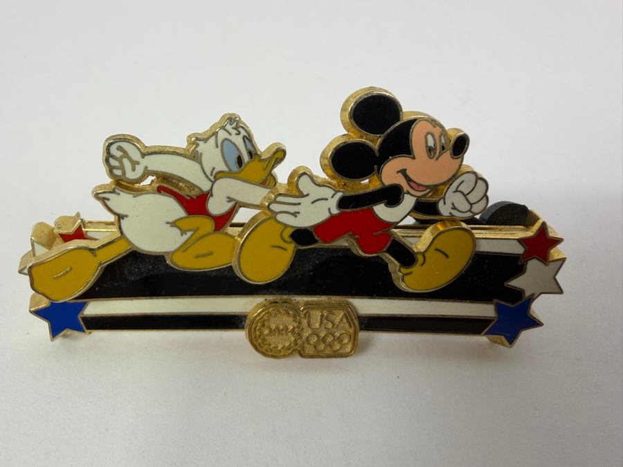 Just Added - Disneyland Resort 2004 Olympics Mickey And Donald Relay Limited Edition 0495 Of 2004 And July 4th 2006 Mickey Mouse Limited Edition 1000 Enamel Pin Collection [Photo 2]
