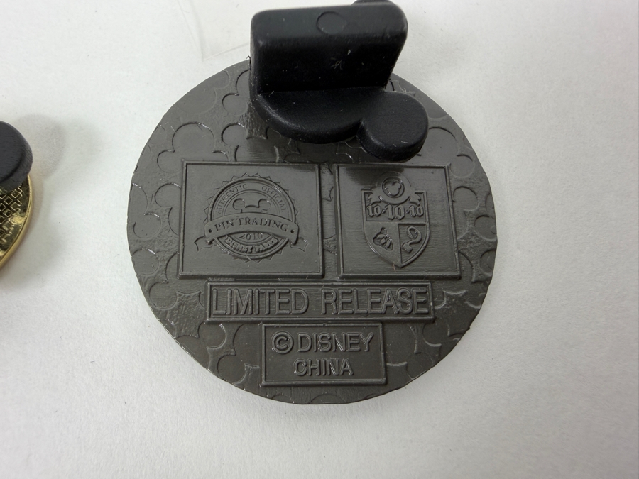 Just Added - Disney World Pin Trading Society Master Pin Trader, 2007 Year Of A Million Dreams Disneyland Resort Mickey, Disneyland Resort 2004 Independence Day Stitch, Disneyland Matterhorn Bobsleds Mickey, And United Kingdom/USA Mickey Icon Flag Enamel  [Photo 11]