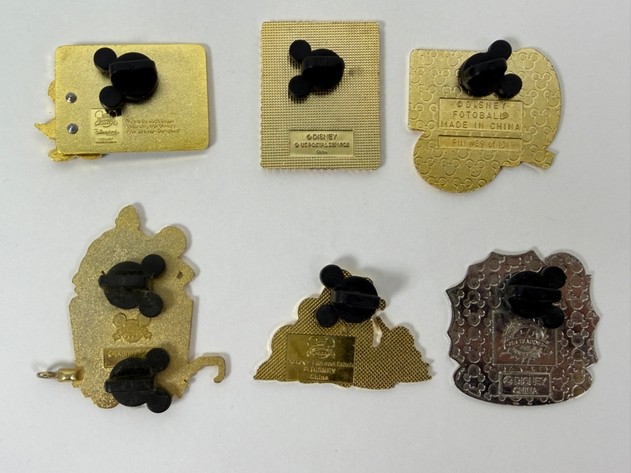 Just Added - Disneyland 100th Birthday Walt And Jiminy, Art Of Disney Pinocchio Stamp, Countdown To The Millennium Ichabod And Mr. Toad, Character Train Incredibles, Stitch Sundays Surfing, And Fantasyland Mad Hatter Pin Collection [Photo 8]