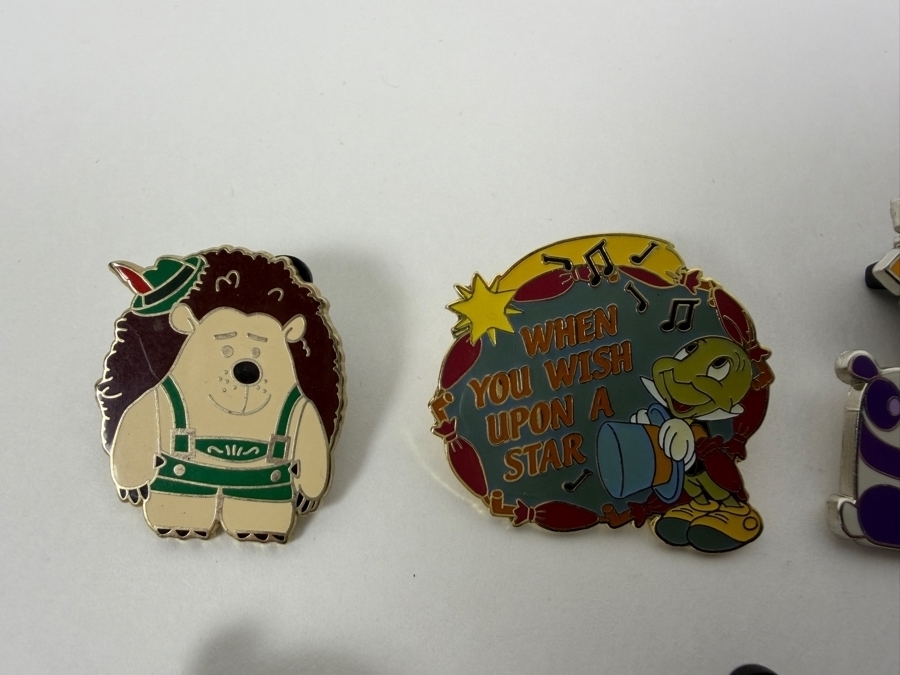 Just Added - Disney Pins: Toy Story 3 Mr. Pricklepants, Pinocchio Magical Musical Moments Jiminy Cricket, D23 Expo 2019 Honda Autopia Astronaut, Haunted Mansion Gargoyle, Ratatouille Chef Remy, And Captain Hook Enamel Pin Collection [Photo 6]