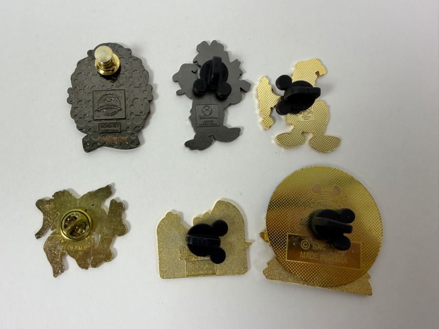 Disney Pins: 2017 Halloween Hidden Mickey Donald, Christmas With Presents, Goofin' Around Googly Eyes, Spain Sedesma Skateboard, 2004 Cast Lanyard Unbirthday, And 2005 Snowball Fight Spinner Enamel Pin Set [Photo 7]