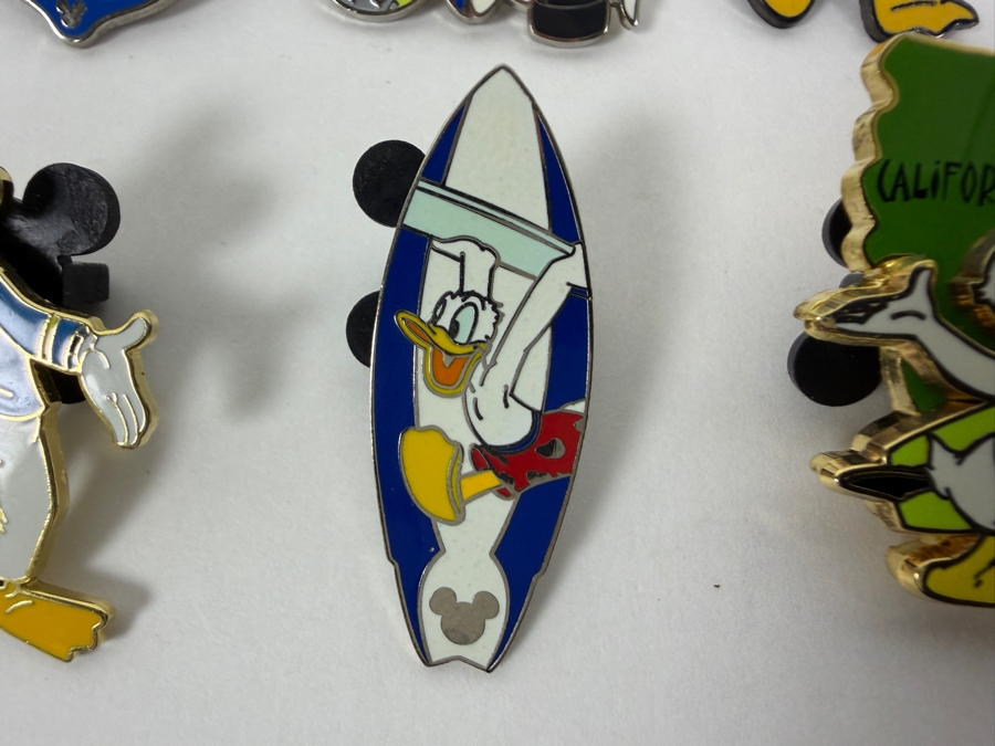 Just Added - Disney Pins: 2017 Shanghai Disney Halloween Donald, 2004 Disneyland Cast Lanyard Unbirthday Donald, 2005 Goofin' Around Googly Eyes Donald, And 2005 Snowball Fight Spinner Donald Enamel Pin Set [Photo 3]