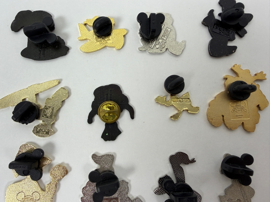 Just Added - Disney Pins: 2005 Disneyland Resort All Roads Lead to the Happiest Homecoming Donald & Friends, 2006 Halloween Wizard Donald, Missed Birdie Golfing, And Various Vintage Donald Duck Enamel Pin Collection
 [Photo 10]