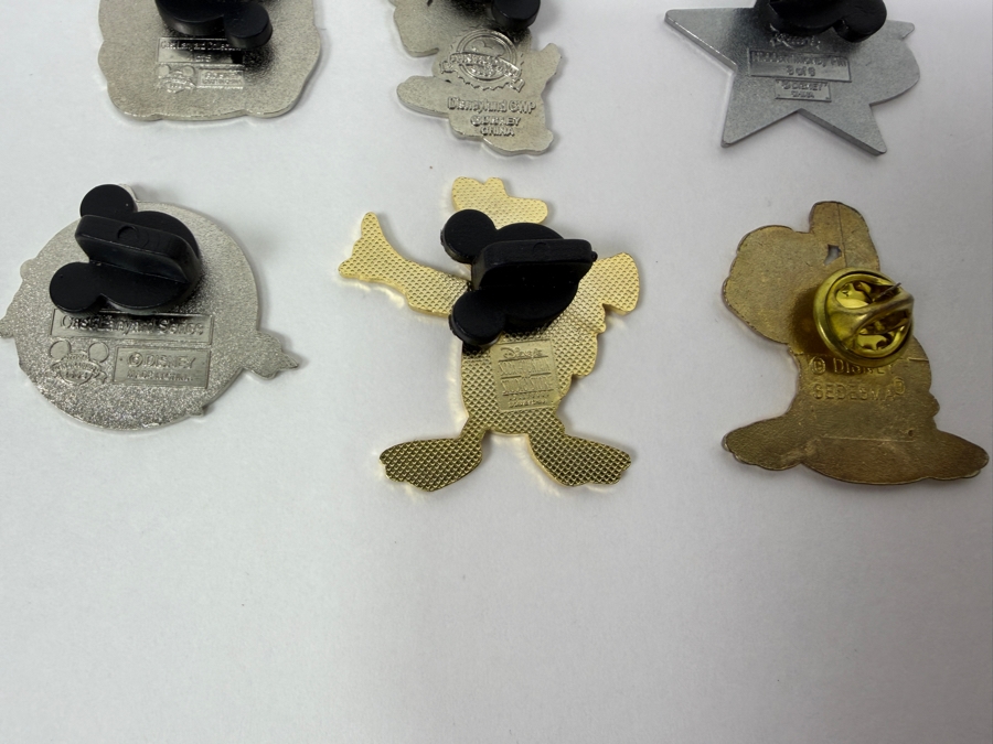 Just Added - Disney Pins: 2004 Vintage Toy Donald Pull Toy LE 100, 2004 Postage Stamp Donald, 2009 Haunted Mansion Phineas Donald, 2006 Independence Day Star LE 2500, And Various Donald Duck Adventure Enamel Pin Collection [Photo 11]