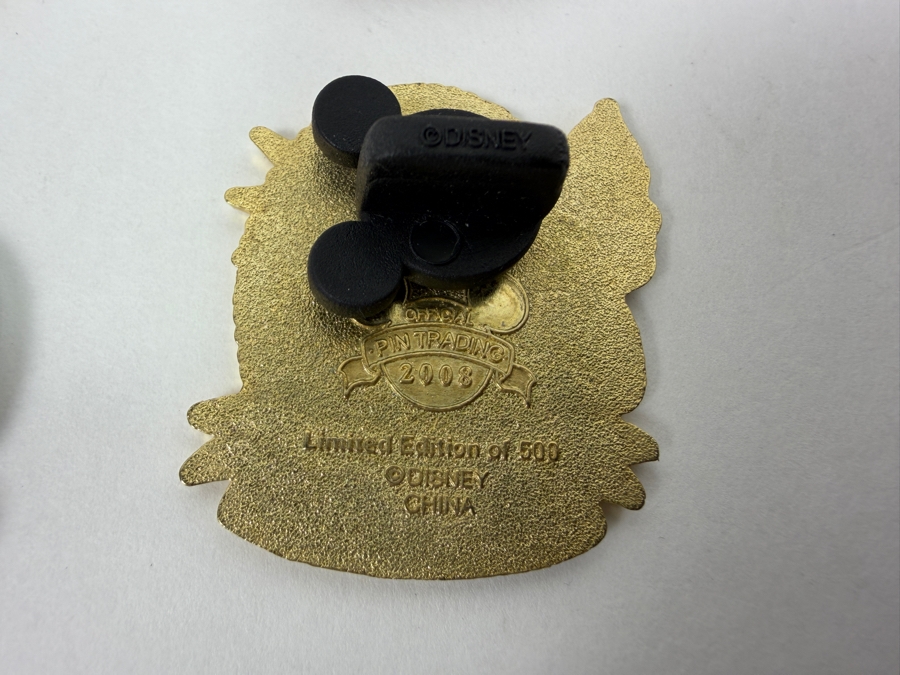 Just Added - Disney Pins: 2003 Magic Kingdom 4th Of July LE 2000, 2005 WDW Independence Day LE 3000, 2001 DCA Grizzly Peak 4th Of July LE 2400, And 2008 DLR Daisy Duck Statue Of Liberty LE 500 Enamel Pin Set [Photo 7]