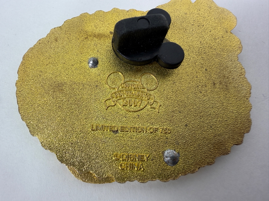 Just Added - Disneyland Resort 2004 April Fool’s Day Donald Duck LE 2000, 2002 Halloween Donald Ghost LE 2000, 2006 St. Patrick’s Day Scrooge McDuck LE 1000, And 2007 St. Patrick’s Day Donald Duck Fiddle LE 750 Enamel Pin Collection [Photo 7]