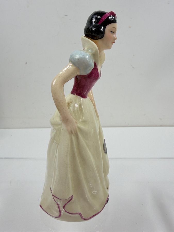 Just Added - Vintage 1950s Goebel Germany Walt Disney Snow White And The Seven Dwarfs Porcelain Figurine Collection Featuring Sneezy, Bashful, Sleepy, Dopey, Happy, Grumpy, And Doc With Original Foil Labels 3'H - 6'H [Photo 24]