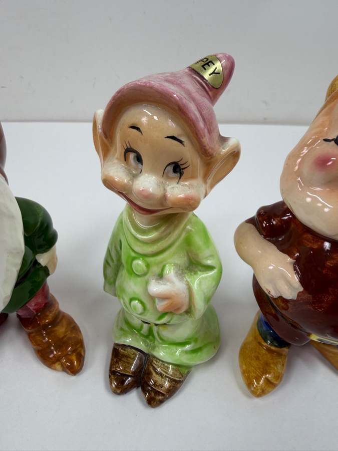 Just Added - Vintage 1950s Goebel Germany Walt Disney Snow White And The Seven Dwarfs Porcelain Figurine Collection Featuring Sneezy, Bashful, Sleepy, Dopey, Happy, Grumpy, And Doc With Original Foil Labels 5'H [Photo 2]