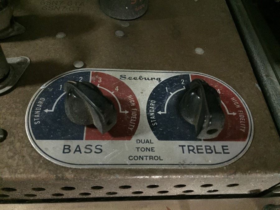 1954 Seeburg Jukebox - Working - One Of The Most Sought-After 50’s Jukeboxes - 100 Selections - Estimate is $7,000 Fully Restored [Photo 31]