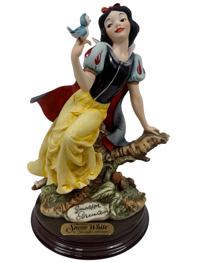 Just Added - Giuseppe Armani Florence 1993 Walt Disney’s Snow White With Blue Bird Hand Painted Porcelain Figurine On Wood Base Model 0209C 10'H