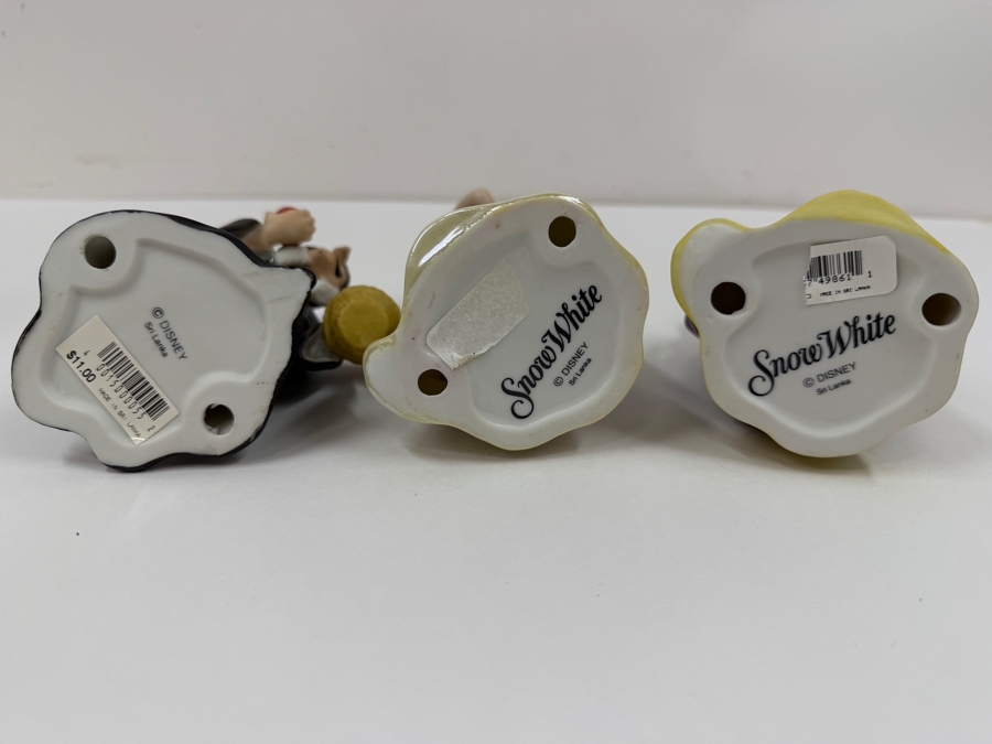 Just Added - Vintage Walt Disney Snow White Porcelain Figurine Collection Made In Sri Lanka Featuring Two Snow White Princess Variants And The Wicked Witch Hag 5' - 6'H [Photo 5]