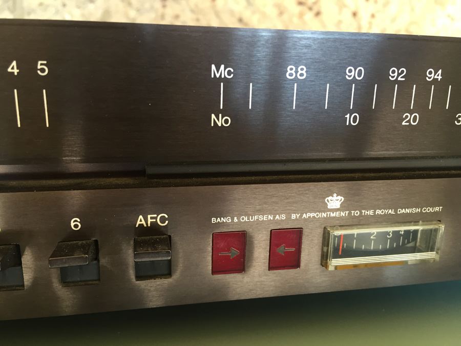 Bang & Olufsen Denmark Beomaster 4000 Receiver - Designed By Jacob Jensen - CHARITY ITEM [Photo 7]