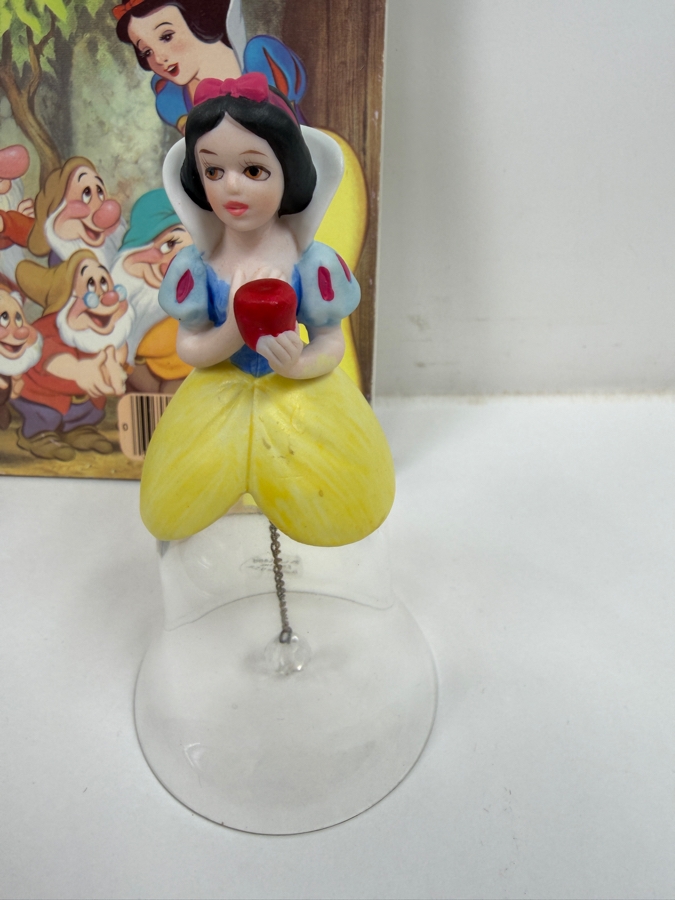 Just Added - Walt Disney's Snow White And The Seven Dwarfs Collector Set Featuring Kenleys Cartoon Classics Plate, 1948 Little Golden Book, Large Ceramic Poison Apple, And Hand Painted Glass Figurine Bell Collection [Photo 5]