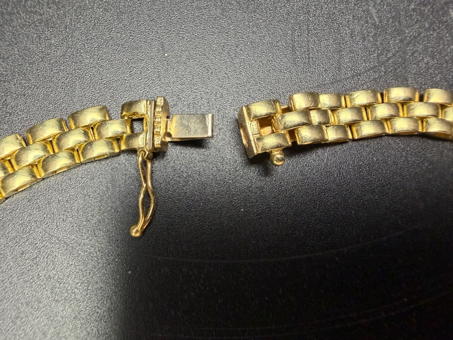 14k Gold 17' Necklace Featuring A Panther Motif 36.5g [Gold Melt Value Is $3,279] [Photo 8]