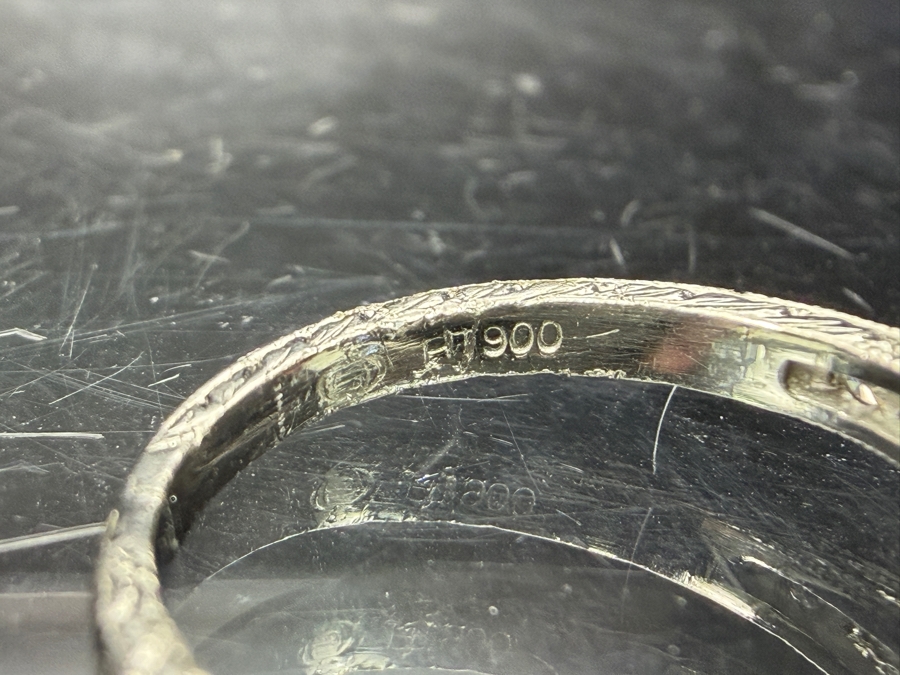 Platinum (.900) Ring With 5.2mm Blue Sapphire And Diamonds Size 5.5 2.8g Retails $1,800 [Photo 7]