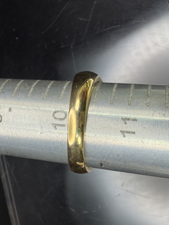 14k Gold Diamond Ring With 4.5mm Round Brilliant Cut Center Diamond Est. .40ct Surrounded By (6) 3mm Round Brilliant Cut Diamonds Est. .60cttw (Total Of 1.0cttw) Size 10.25 8.2g Retails $4,800 [Photo 11]