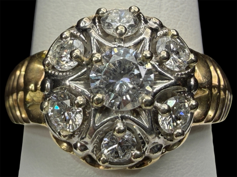 14k Gold Diamond Ring With 4.5mm Round Brilliant Cut Center Diamond Est. .40ct Surrounded By (6) 3mm Round Brilliant Cut Diamonds Est. .60cttw (Total Of 1.0cttw) Size 10.25 8.2g Retails $4,800