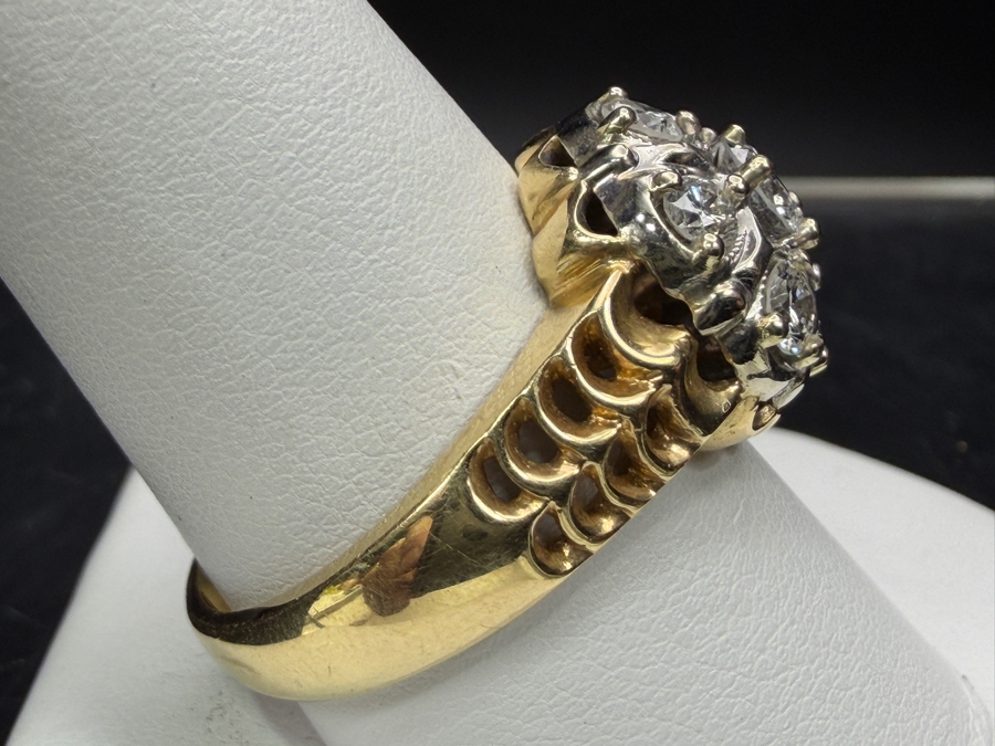 14k Gold Diamond Ring With 4.5mm Round Brilliant Cut Center Diamond Est. .40ct Surrounded By (6) 3mm Round Brilliant Cut Diamonds Est. .60cttw (Total Of 1.0cttw) Size 10.25 8.2g Retails $4,800 [Photo 6]