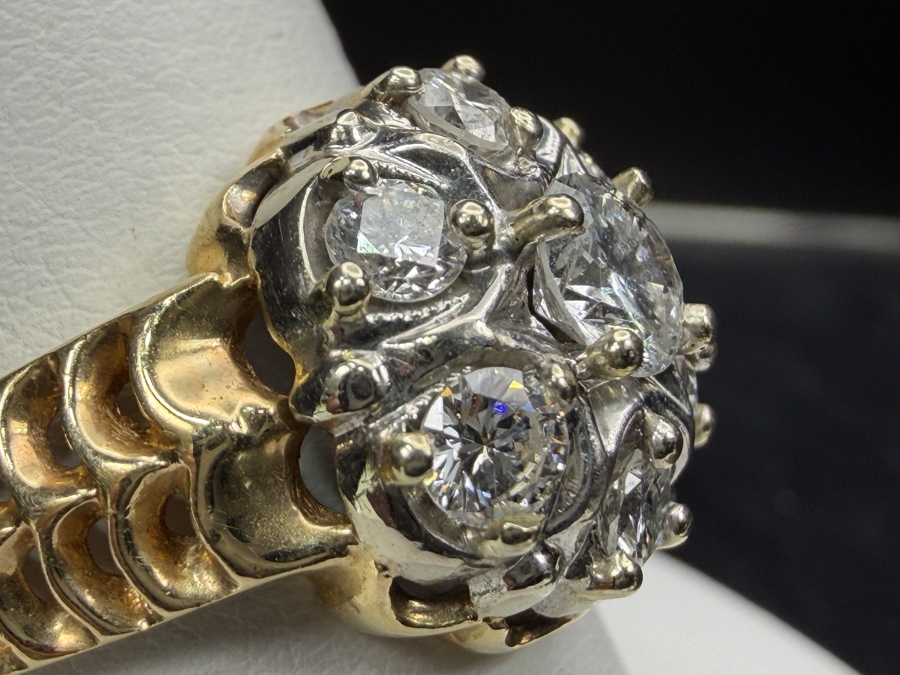 14k Gold Diamond Ring With 4.5mm Round Brilliant Cut Center Diamond Est. .40ct Surrounded By (6) 3mm Round Brilliant Cut Diamonds Est. .60cttw (Total Of 1.0cttw) Size 10.25 8.2g Retails $4,800 [Photo 4]