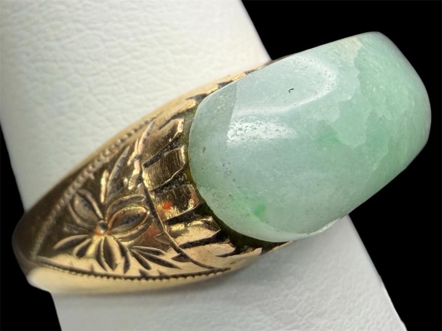 18k Gold Jadeite Ring Size 9 4.1g Retails $2,000 [Photo 3]