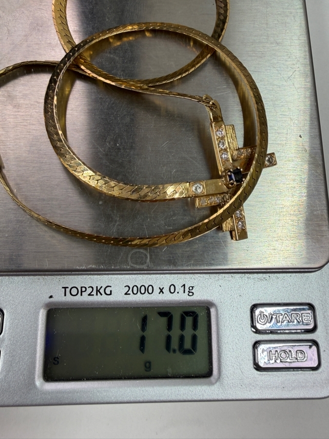 14k Gold 18' Italian Chain Necklace With 14k Gold Pendant Featuring A 3mm Brilliant Sapphire, (2) 2.5mm White Sapphires, (6) 1.4mm Round Brilliant (RB) Diamonds And (6) 1.2mm RB Diamonds 17.0g Retails $6,000 [Photo 16]