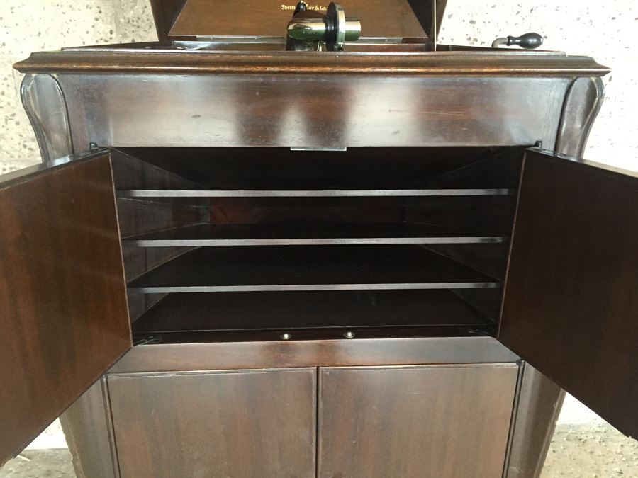 1921 Victor Talking Machine - Victrola - VV-90 - Excellent Working Condition - SN 34928 - CHARITY ITEM [Photo 15]