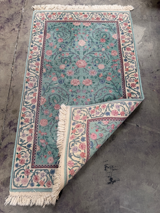 Just Added - Hand-Knotted Wool Area Rug With Floral Medallion Design And Fringed Edges In Teal And Pink 36'W X 62'H [Photo 4]