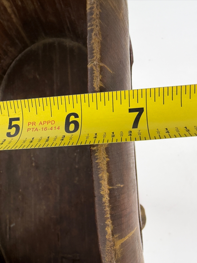 Just Added - Antique Chinese Hand-Carved Elmwood Foot Soaking Basin With Iron Bands And Cabriole Feet 13'W X 7'D X 10'H [Photo 5]