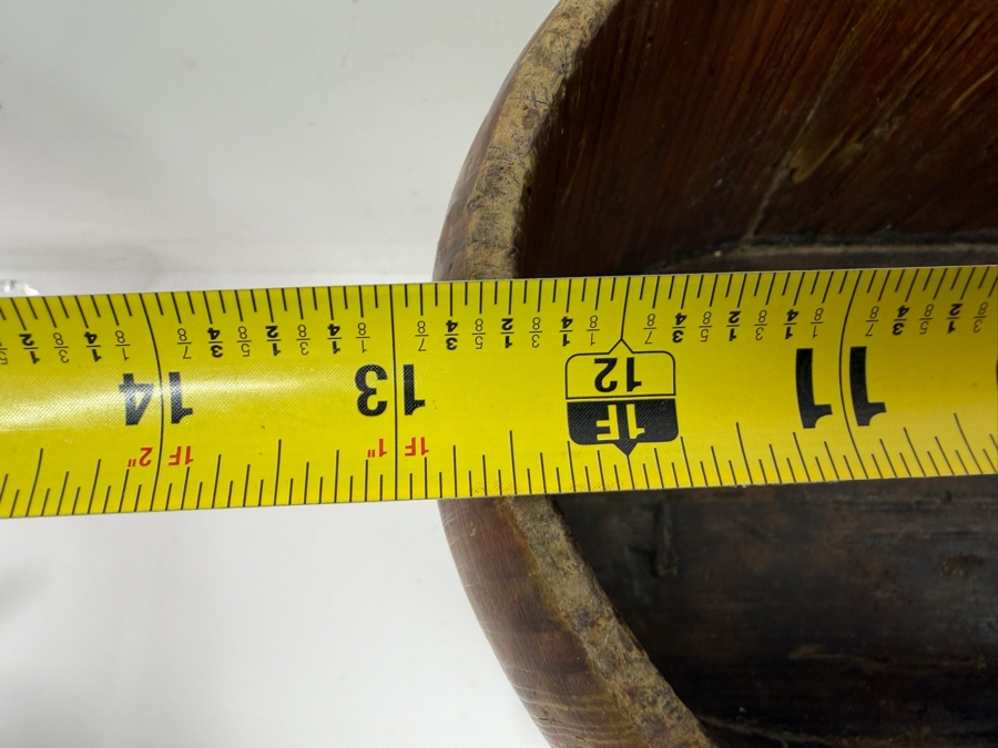 Just Added - Antique Chinese Hand-Carved Elmwood Foot Soaking Basin With Iron Bands And Cabriole Feet 13'W X 7'D X 10'H [Photo 4]